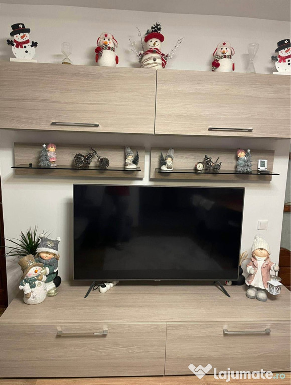 Vand mobilier sufragerie.
