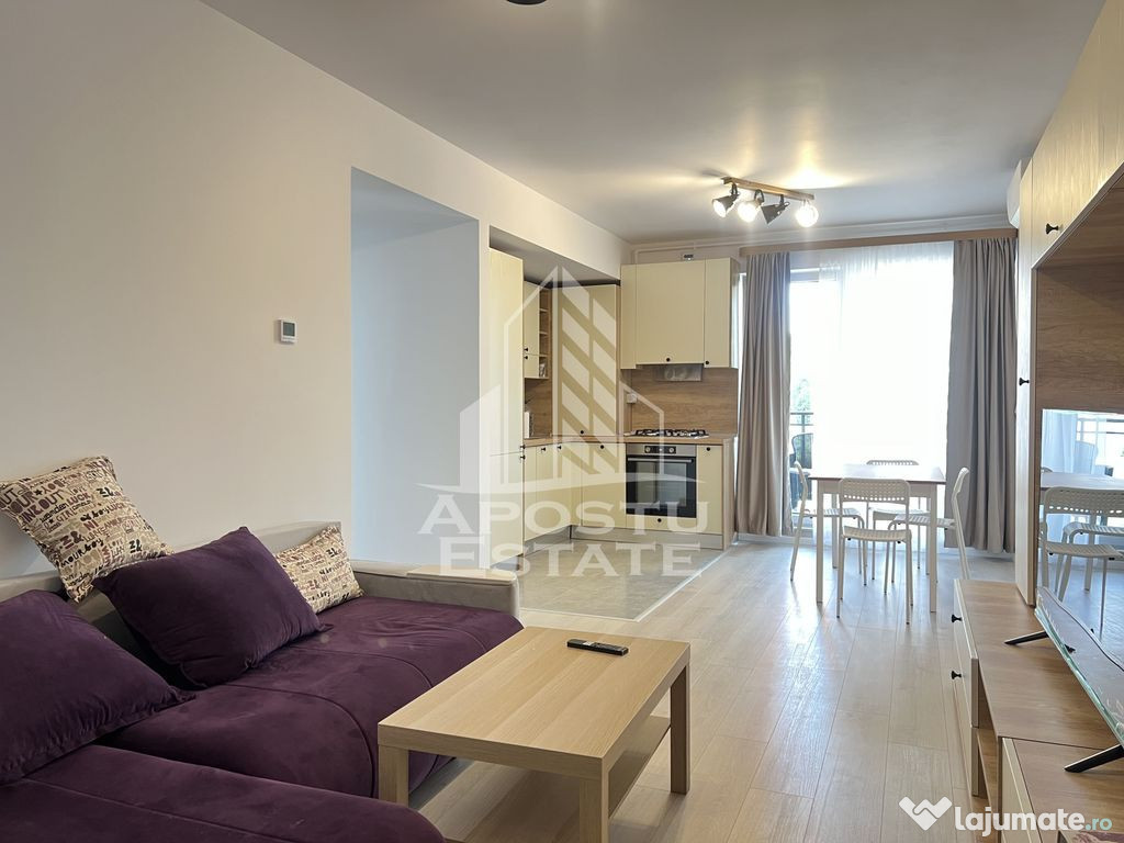 Apartament cu 3 camere, loc de parcare, la Denya Forest.