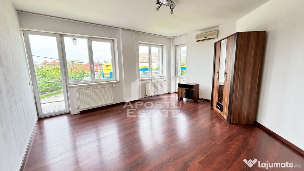 Apartament cu doua camere in zona Girocului, loc de parcare