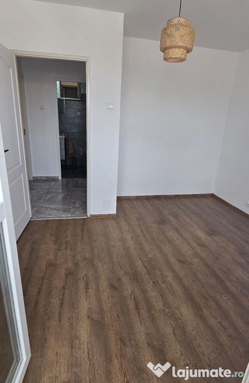 Apartament 2 camere D Cantemir !