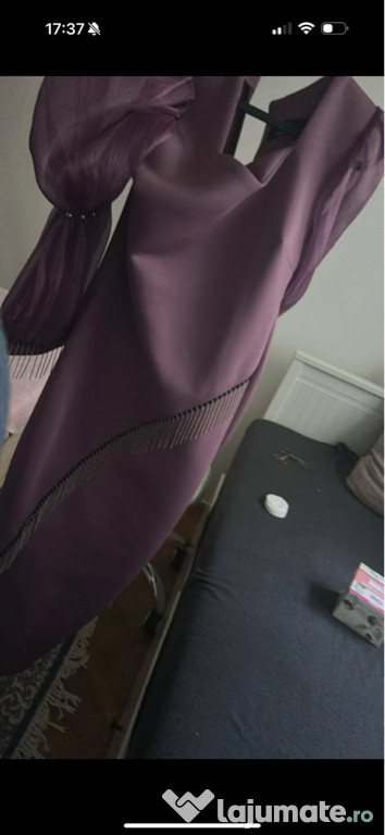 Vand rochie de petreceri