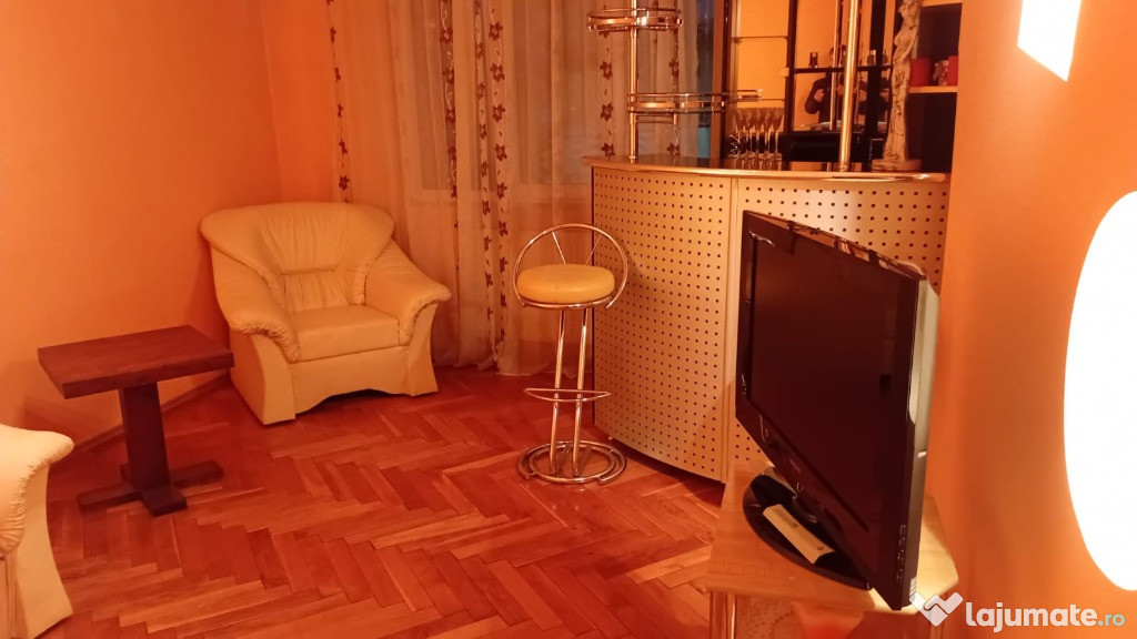Apartament 3 camere zona Micalaca - Orizont