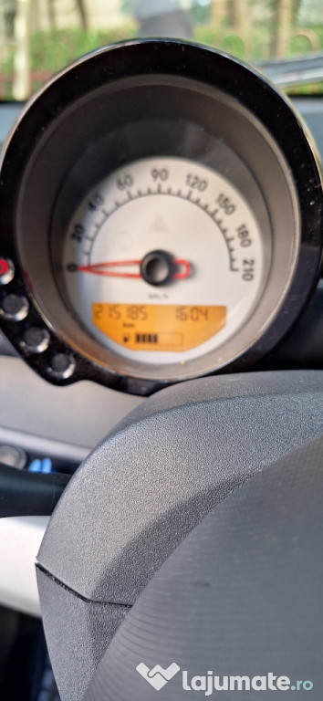 Vand smart forfour 1.1 benzina