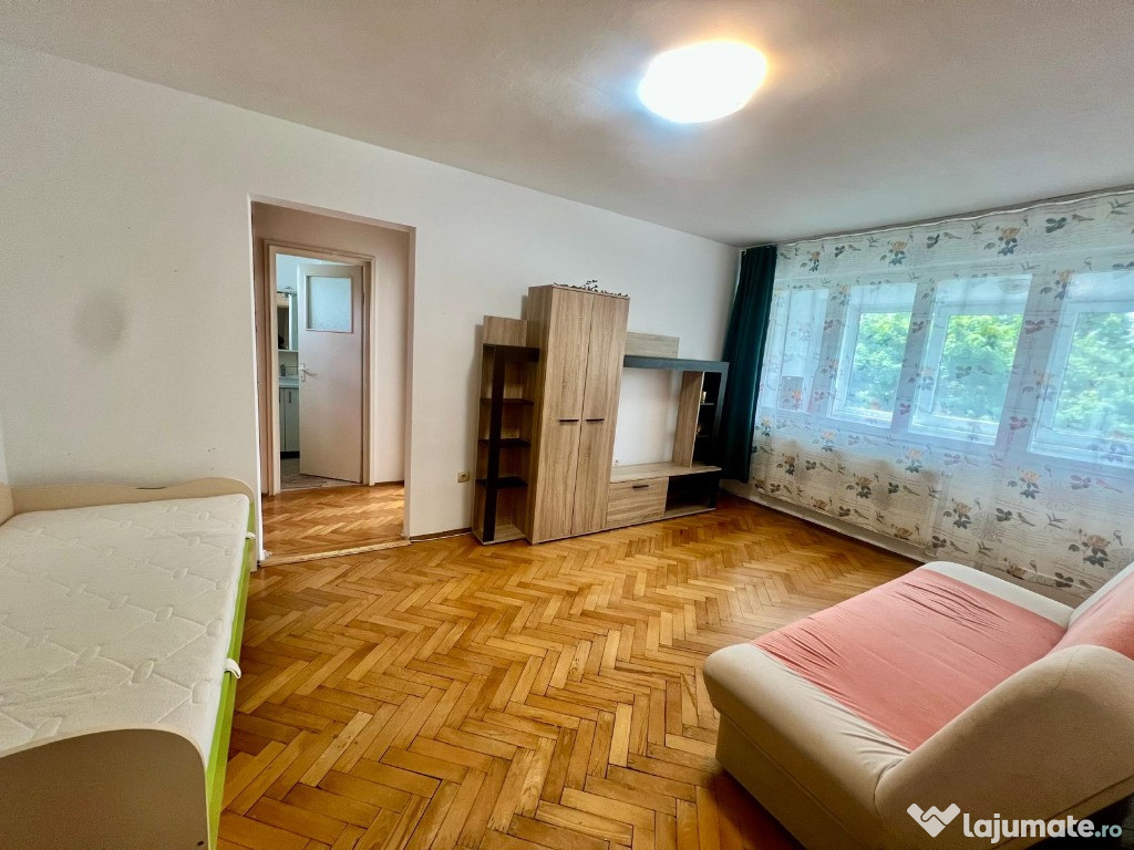 AA/1639 De închiriat apartament cu 2 camere în Tg Mureș - Al. Carpați