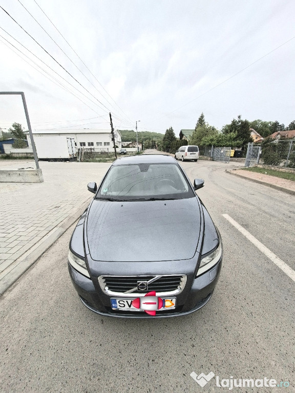 VolvoV50 Momentum