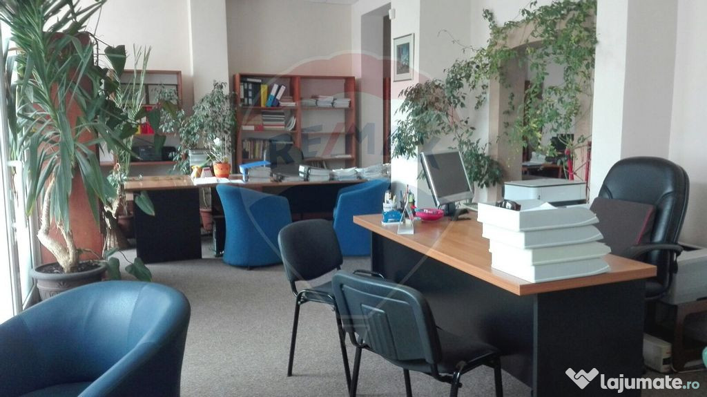 Spațiu comercial Ploiesti, 112mp de vânzare sau închir...
