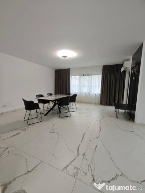 Confort lux, 3 camere, 2 băi, terasă generoasă și 2 locu