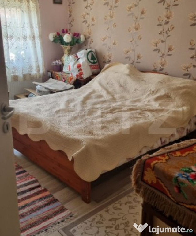 Casa individuala cu anexe, 96mp, zona Lazuri