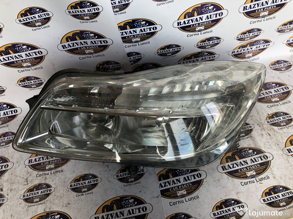 Far Stanga Halogen Opel Insignia A 2009