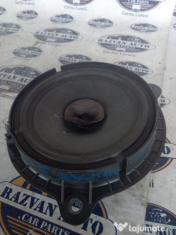 Boxa stanga fata Nissan Qashqai 2011