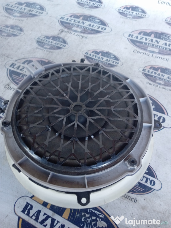Boxa stanga spate Peugeot 2008
