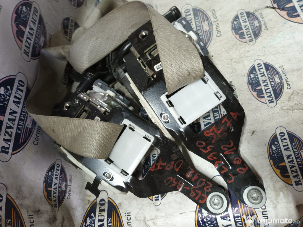 Set Centuri fata cu capsa Mercedes CLS 350 2012
