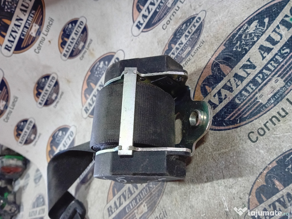 Centura dreapta spate Volkswagen Golf 5 2006