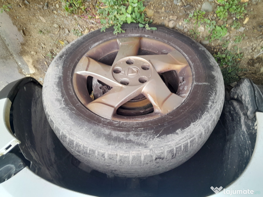 Janta Aliaj La Bucata Dacia Duster 2013