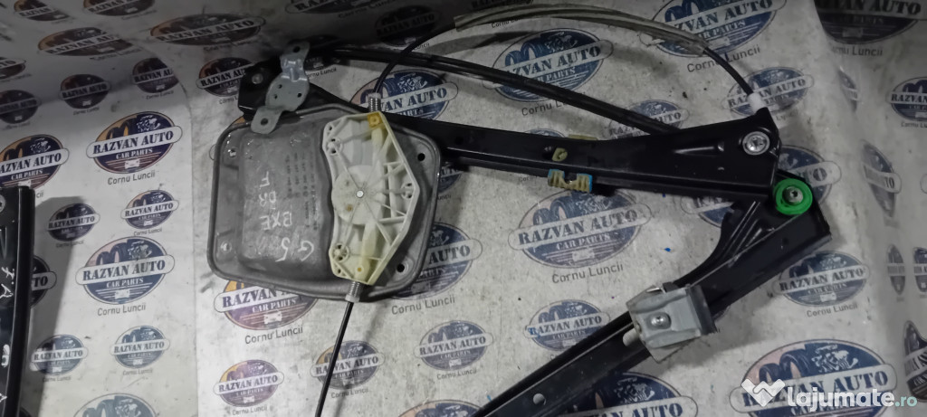 Macara geam dreapta fata Volkswagen Golf 5 2005
