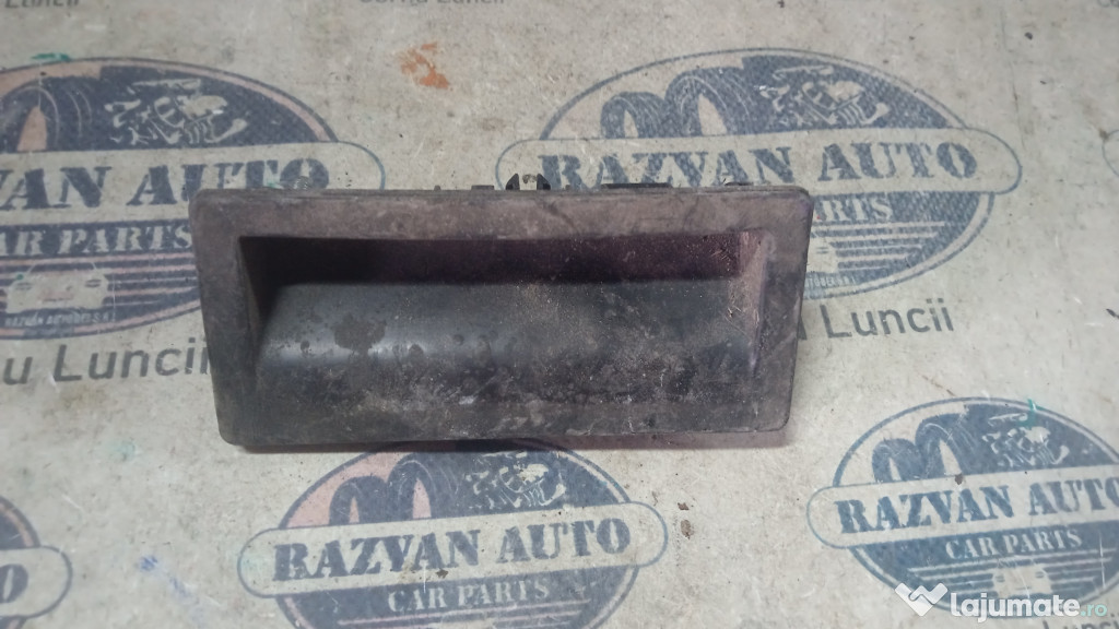 Buton hayon Volkswagen Golf 6 Plus