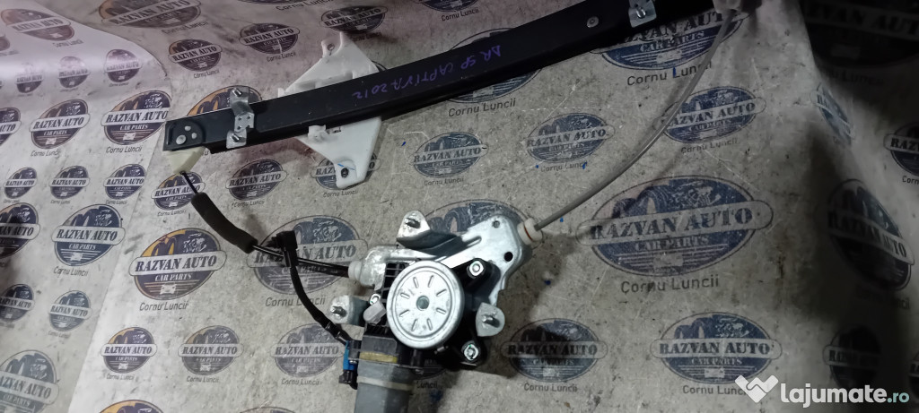 Macara geam dreapta spate Chevrolet Captiva 2012