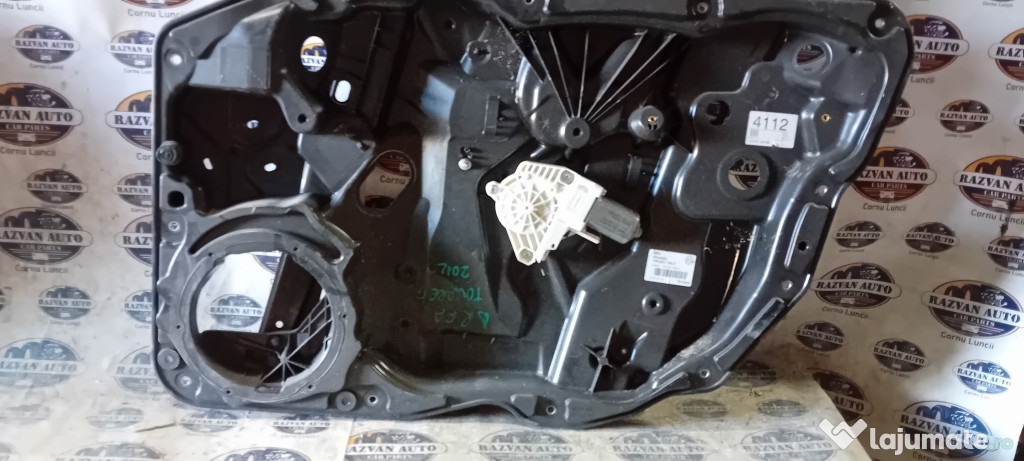 Macara geam dreapta fata Volkswagen Touareg 2012