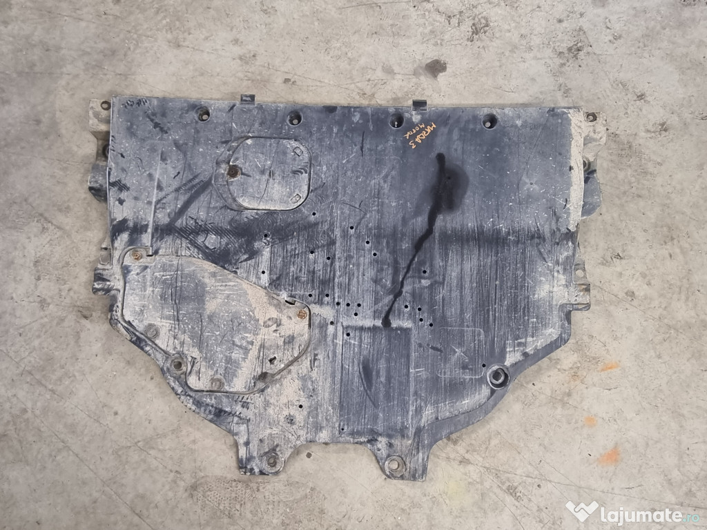 Scut motor plastic Mazda 3 2015