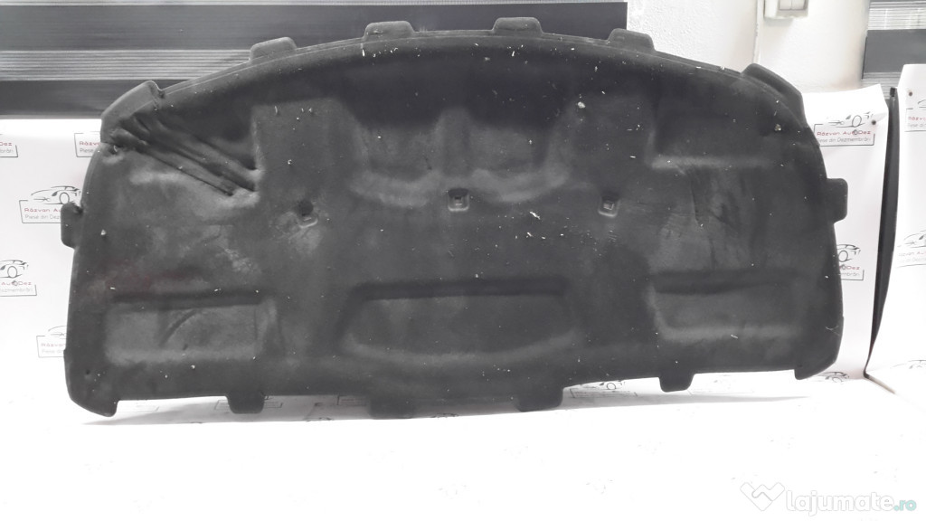 Pâsla capotă Audi A4 B9 2016