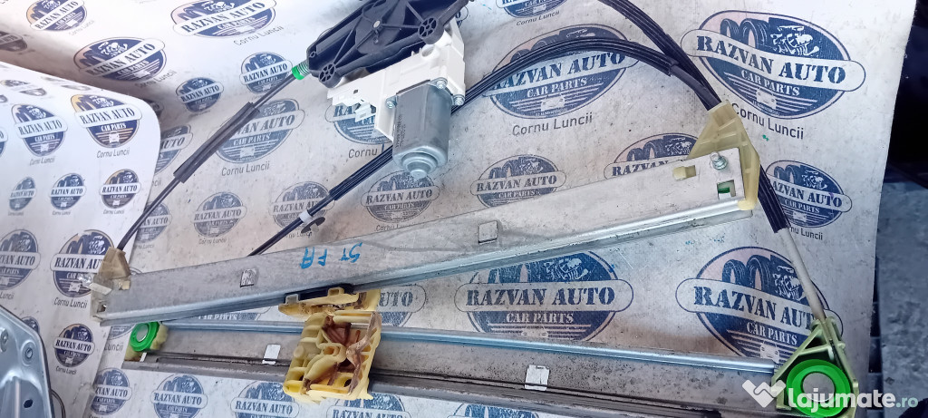 Macara geam stanga fata Audi Q5 2010