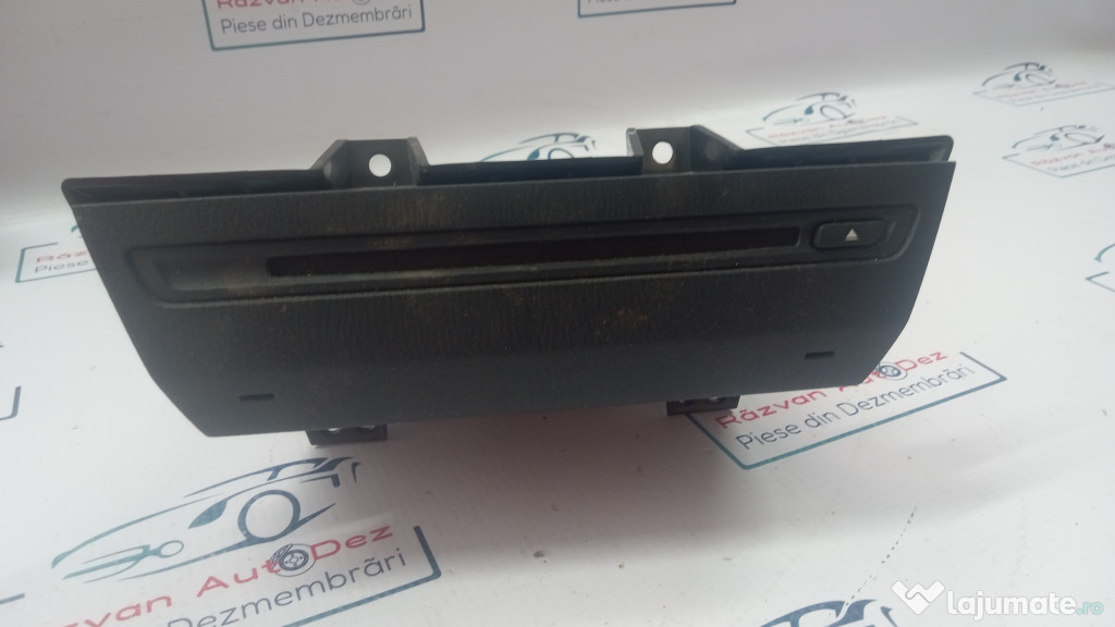 Magazie CD Mazda 3 2014