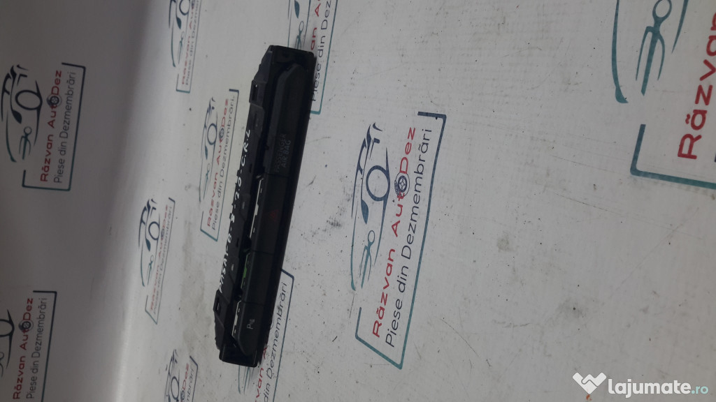 Panou butoane Volkswagen Passat B8 2011