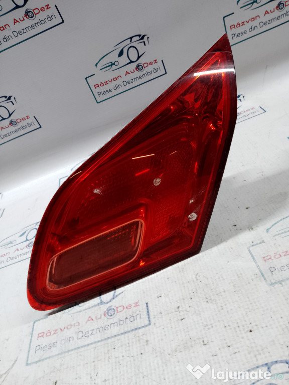 Stop dreapta hayon Opel Astra J Hatchback 2011