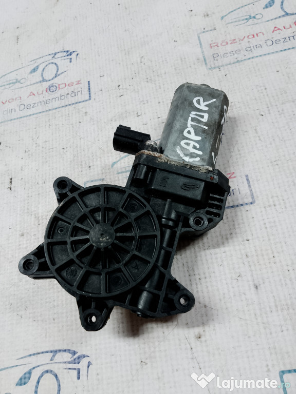 Motoras macara stanga fata Renault Captur 2015