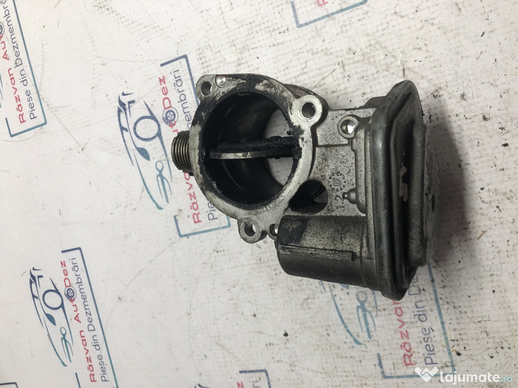 Clapeta acceleratie BMW 118 2011