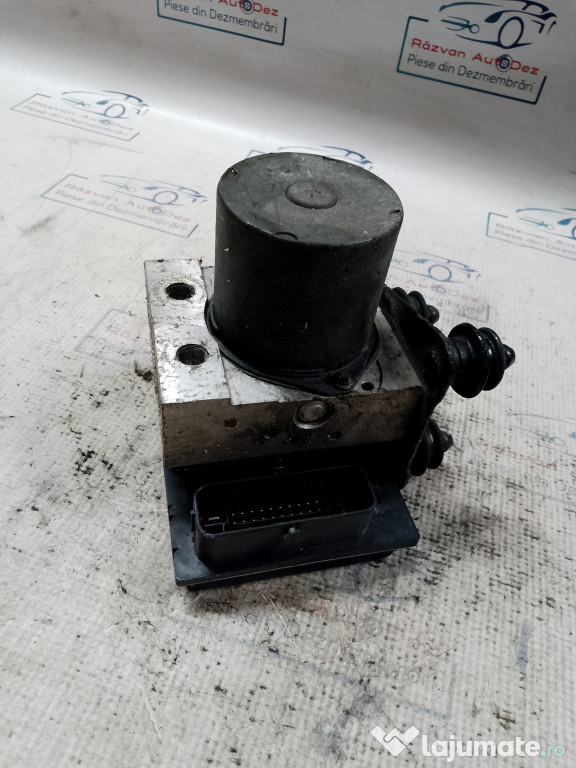 Pompa abs Audi A4 B8 2.0 2010