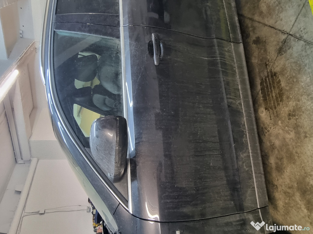 Usa stanga fata Audi Q5 2010