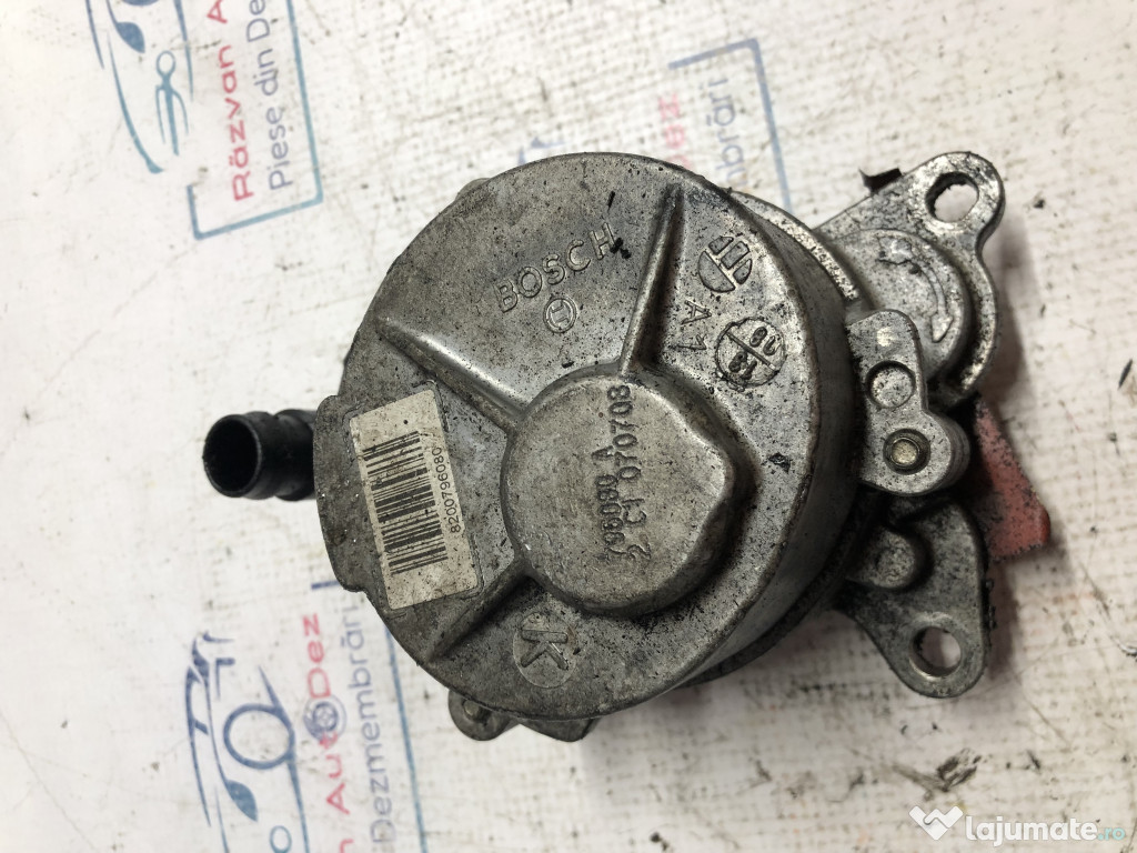 Pompa vacuum Nissan Qashqai 2012