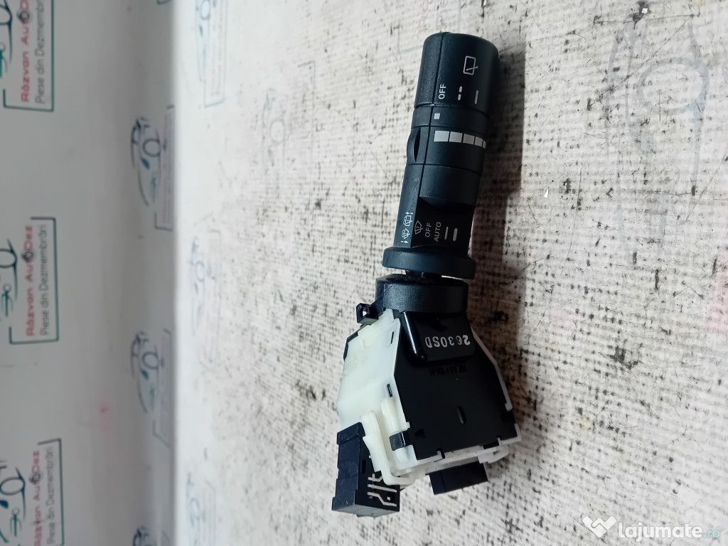 Maneta stergatoare Nissan Qashqai 2012