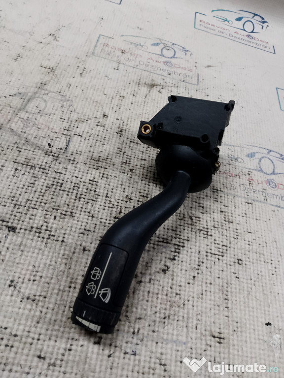 Maneta stergatoare Volkswagen Touran 2005