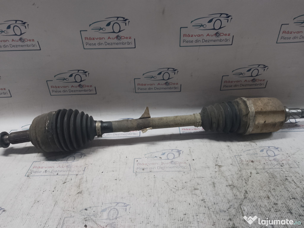 Planetara stanga fata Dacia Duster 1.5 2013