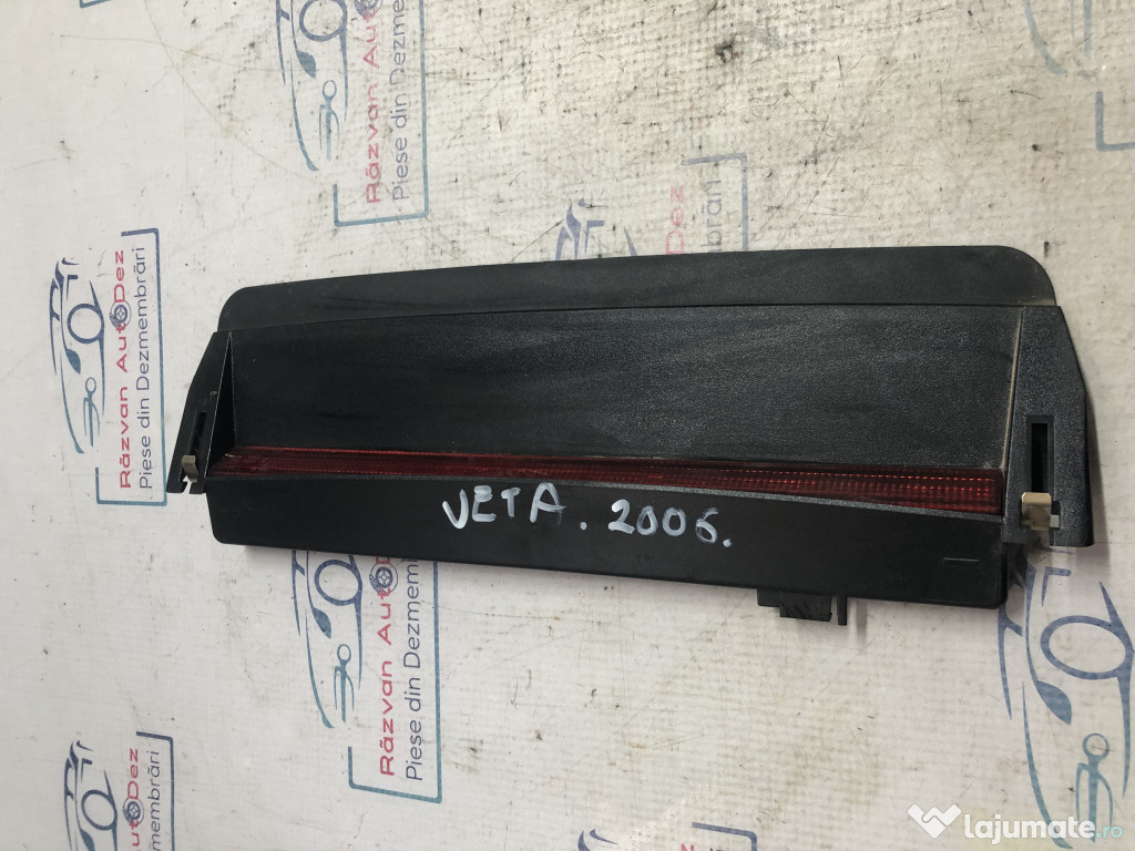 Stop central hayon Volkswagen Jetta 2006