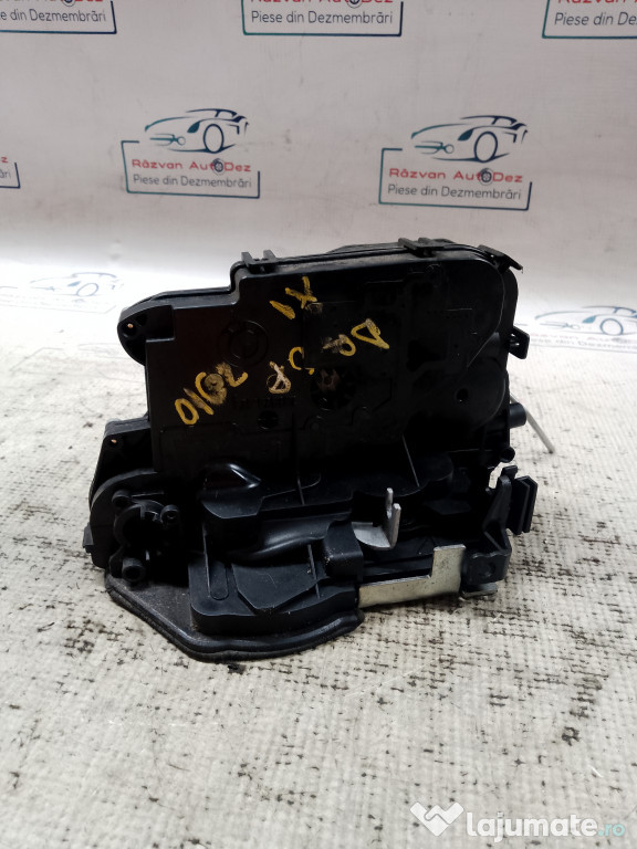 Broasca dreapta spate BMW X1 2010