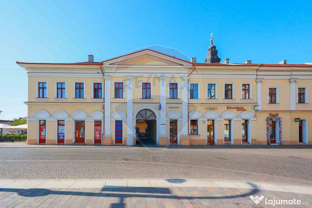 Apartament de vânzare în Piața Unirii, Oradea