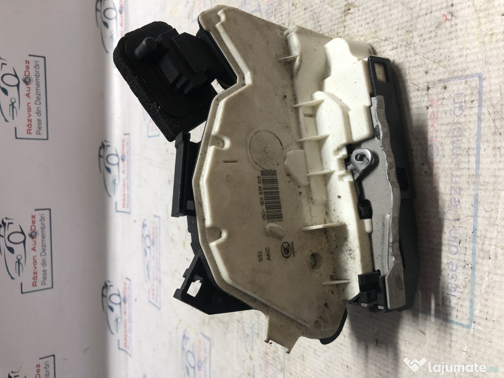 Broasca stanga spate Skoda RAPID 2014