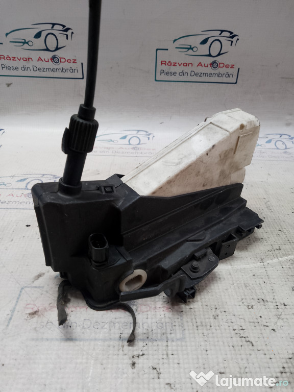 Broasca dreapta fata Volkswagen Sharan 2002