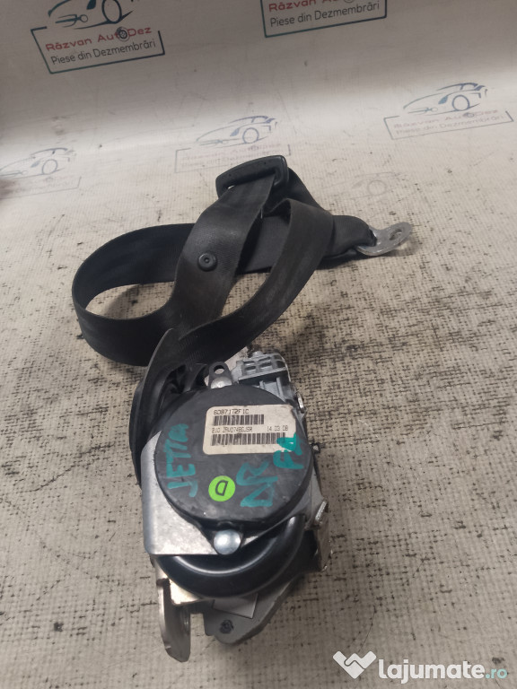 Centura dreapta fata cu capsa Volkswagen Jetta 2008