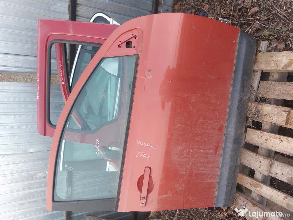 Usa dreapta fata Nissan Qashqai 2009