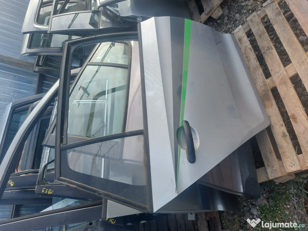 Usa dreapta spate Skoda Rapid Spaceback 2013