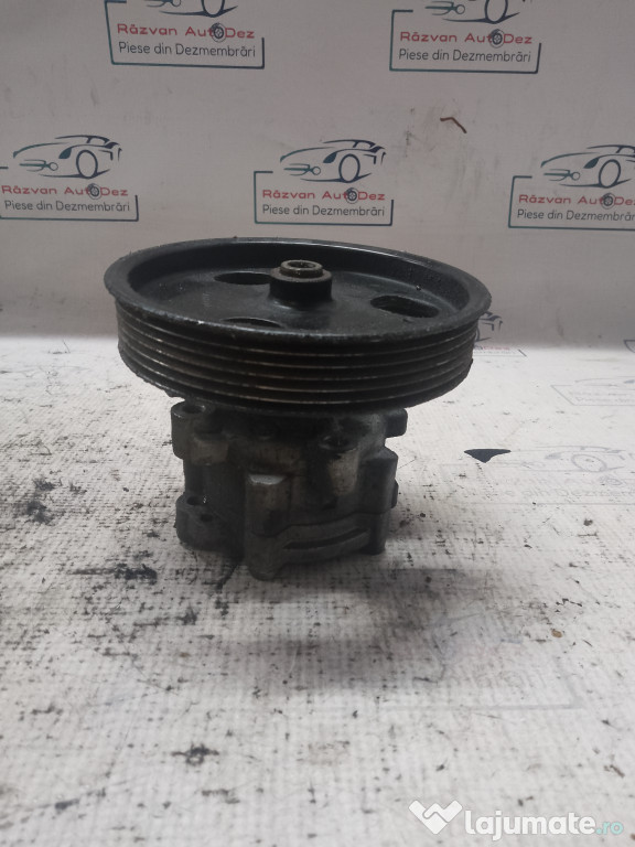 Pompa apa Dacia Duster 1.5 Motorina 2013