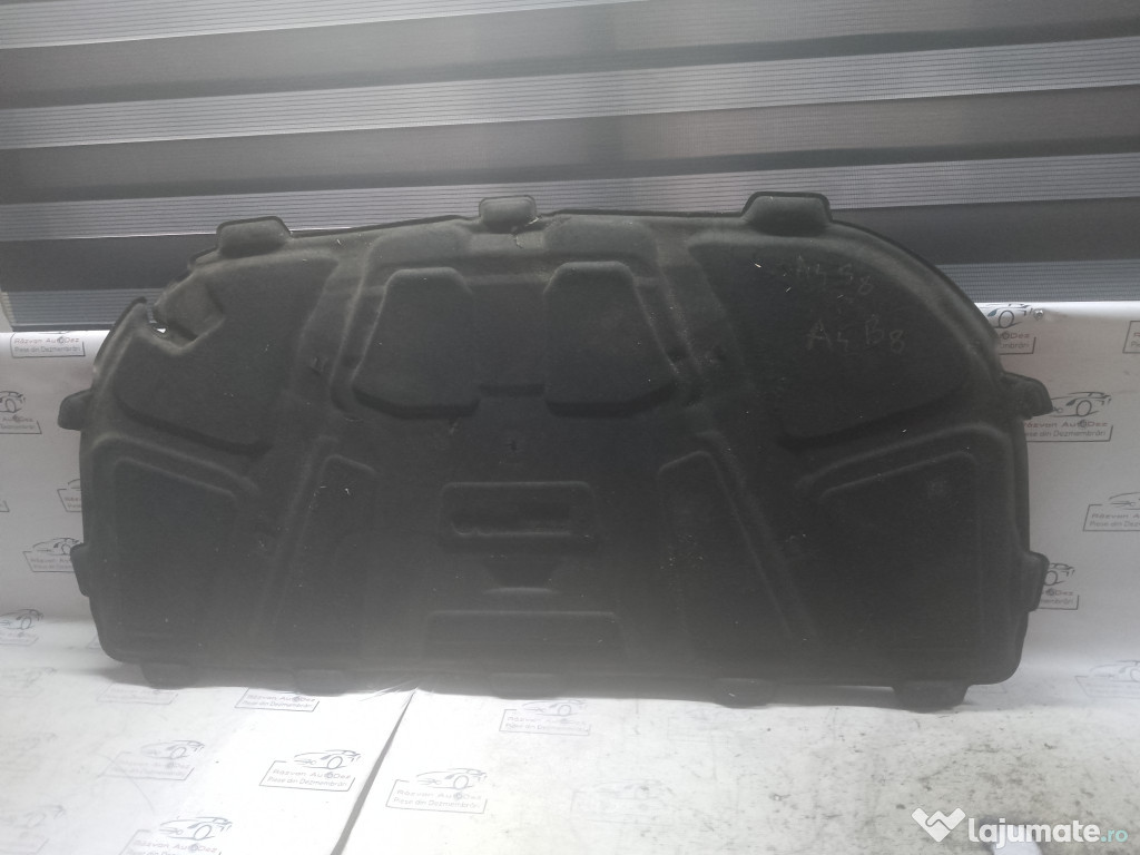 Pâsla capotă Audi A4 B8 2009