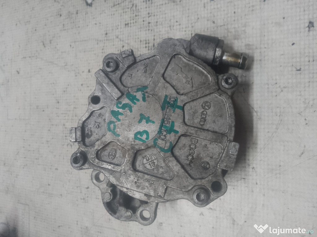 Pompa vacuum Volkswagen Passat B7 Motorina 2011