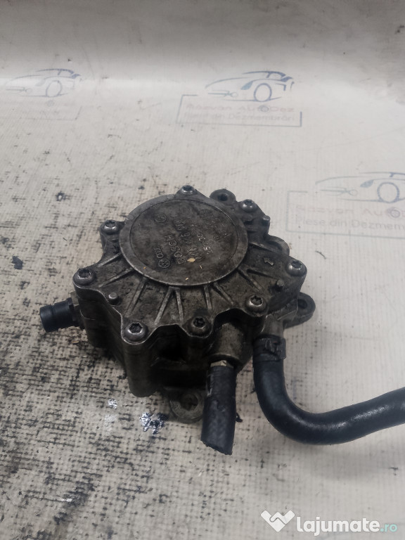 Pompa vacuum Volkswagen Passat B6 2006