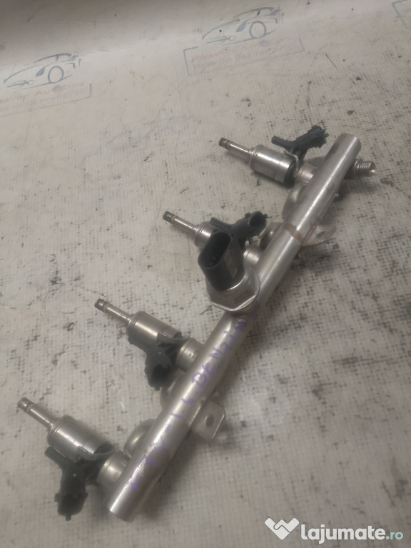 Rampa plus injectoare BMW F30 1.6 Benzina 2012