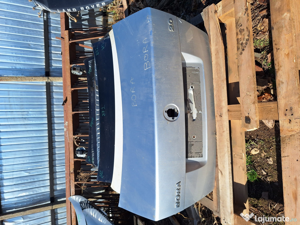 Hayon Volkswagen Bora 2006